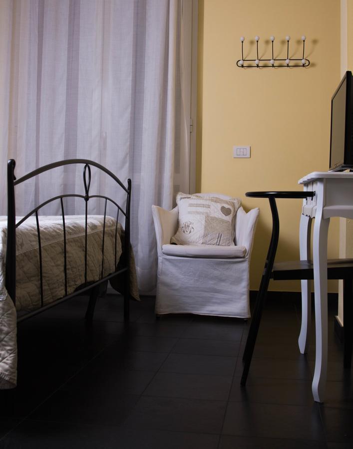 La Casetta B&B Чернуско-суль-Навильо Экстерьер фото